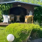 Luxus-landhaus Nordsee, Sommer-pool, Kaminofen, Grosse Terrasse, Grill, 2 Schlafzimmer, Kueche, Bad, Wlan,
