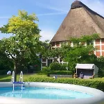 Luxus-landhaus Nordsee, Sommer-pool, Kaminofen, Grosse Terrasse, Grill, 2 Schlafzimmer, Kueche, Bad, Wlan, דירה *