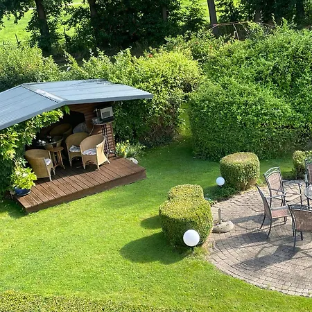 Luxus-Landhaus Nordsee, Sommer-Pool, Kaminofen, Grosse Terrasse, Grill, 2 Schlafzimmer, Kueche, Bad, Wlan, * Hemmoor