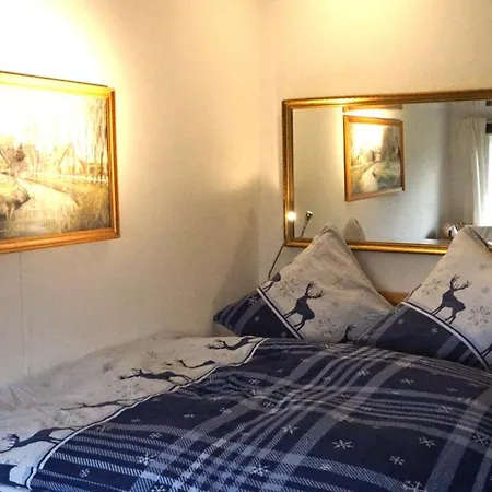 Apartment Luxus-landhaus Nordsee, Sommer-pool, Kaminofen, Grosse Terrasse, Grill, 2 Schlafzimmer, Kueche, Bad, Wlan, Hemmoor