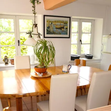 Kamin Ofen Wohnung -Altes Landhaus Oste- 2 Schlafzimmer, Terrasse, Pool, Kueche, Bad,Wlan,Kuehl Im Sommer, Nah Am Nordsee Strand * Hemmoor