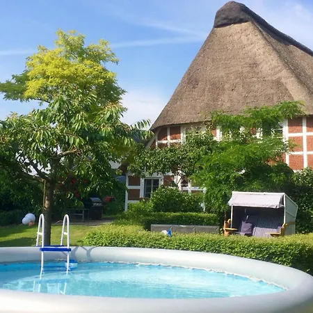 Kamin Ofen Wohnung -Altes Landhaus Oste- 2 Schlafzimmer, Terrasse, Pool, Kueche, Bad,Wlan,Kuehl Im Sommer, Nah Am Nordsee Strand Apartment *