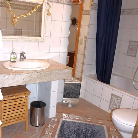 Apartman Kamin Ofen -altes Oste- 2 Schlafzimmer, Terrasse, Grill, Kueche, Bad, Wlan, Nah Am Nordsee *