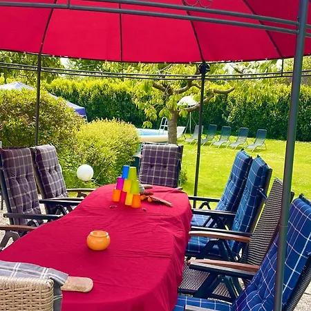 Luxus-landhaus Nordsee, Sommer-pool, Kaminofen, Grosse Terrasse, Grill, 2 Schlafzimmer, Kueche, Bad, Wlan, * Hemmoor