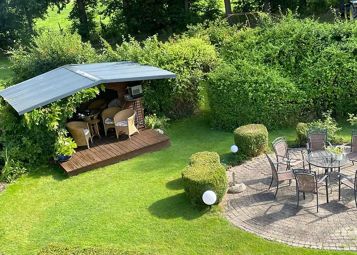 Kamin Ofen -altes Oste- 2 Schlafzimmer, Terrasse, Grill, Kueche, Bad, Wlan, Nah Am Nordsee * Hemmoor